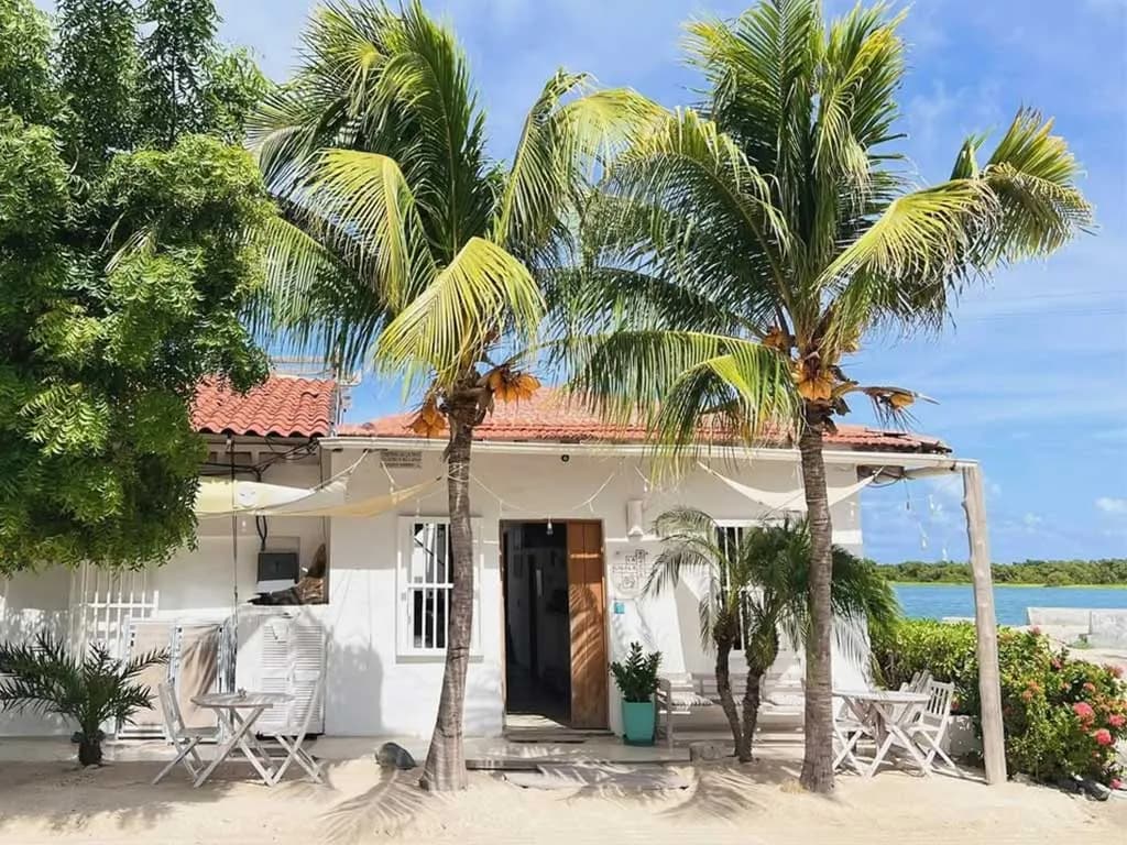 Los Roques for two: 3 days, full board